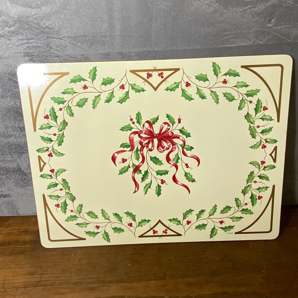 Lenox Holiday Christmas Placemats Set of 4 Cork Back Holly Berry Wreath Vintage